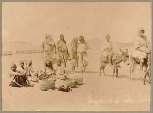 Types d'In-Salah [femmes et enfants] (Image de propagande coloniale)