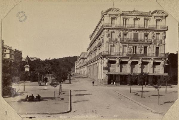 Bône. Le Cours national (Image de propagande coloniale)