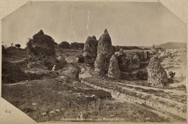 Hammam Meskoutine. Le mariage arabe (Image de propagande coloniale)