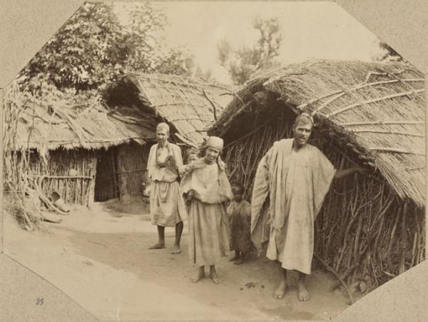 Types. Cavaliers de moindre importance (Image de propagande coloniale)