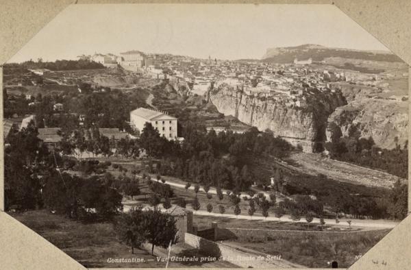 Constantine. Vue prise de la route de Sétif (Image de propagande coloniale)