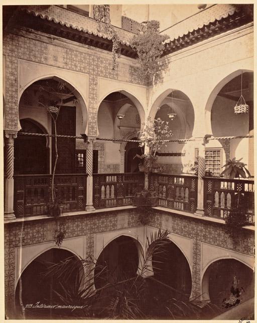 Intérieur mauresque [Alger] (Image de propagande coloniale)