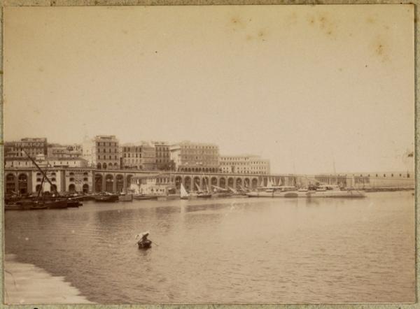 Port à Alger (Image de propagande coloniale)