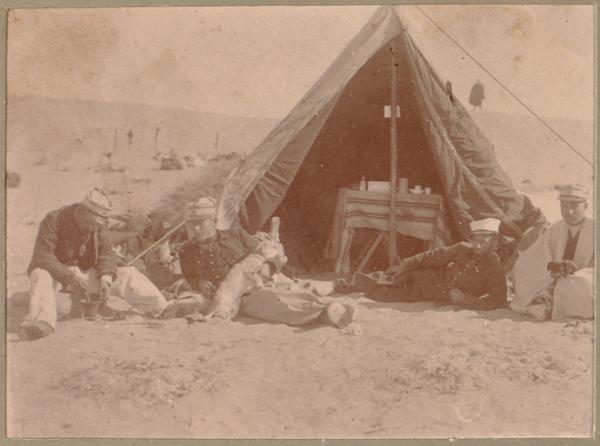 Hassi-Fegagura (près de Metarfa). Retour de Ksabi (Image de propagande coloniale)