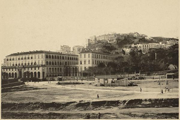 [Alger]. Lycée et Jardin Marengo (Image de propagande coloniale)