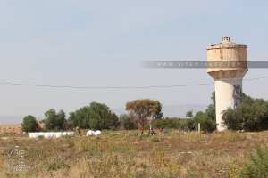 Petite ferme coloniale à la sortie de la commune de Relizane