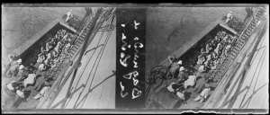 L'embarquement des bagnards sur la Loire à Alger (Image de propagande coloniale)