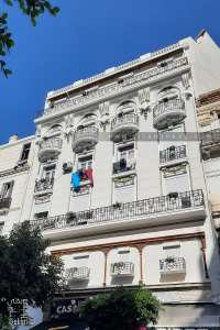 Joli immeuble de l'époque coloniale restauré à Alger
