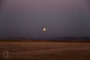 Pleine lune sur la grande Sebkha d'Oran
