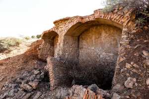 Construction de style colonial sur le chemin de Oued Bouster (Tafraoui)
