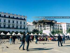 Kiosque de la Place des Martyrs سَاحَة اَلشُّهَدَاءِ Alger