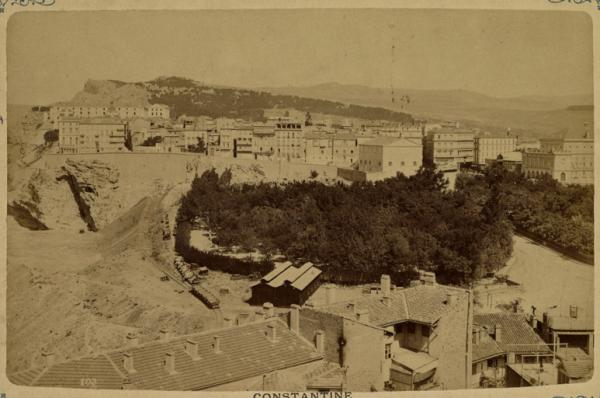 Constantine. Vue prise du Fort de Coudiat-Aty (Image de propagande coloniale)