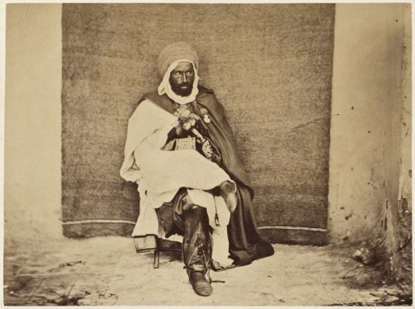 Si Brahim ouled el Ghobrini, Caïd des Cherracas, cercle de Cherchell (Image de propagande coloniale)