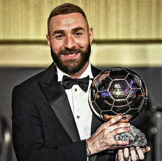 #تغريدات : كريم بنزيمة يفوز بالكرة الذهبية