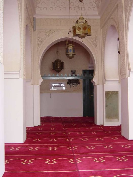 سر تشقق المساجد ؟؟