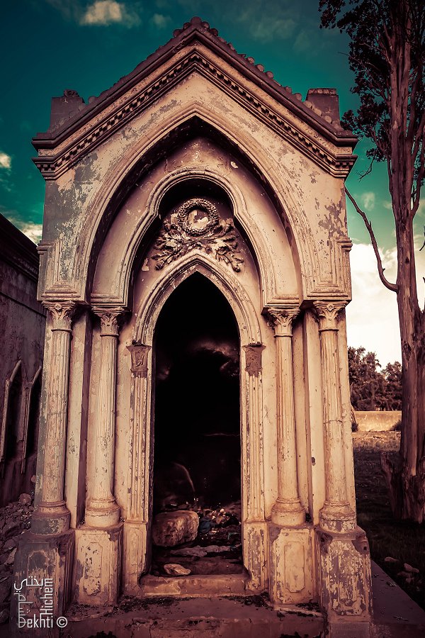 Caveau familial au cimetière chrétien de Hassi Mefsoukh (Ex RENAN)