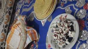 Matlou3, baghrir, beurre et Robb (confiture de dates)