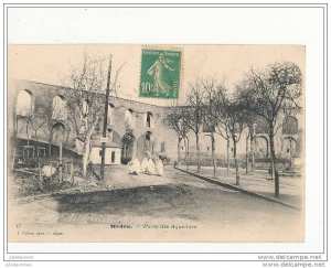 MEDEA PORTES DES AQUEDUCS