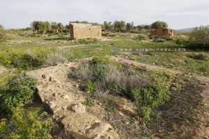 Restes d'une tour à Ksar Hanoun
