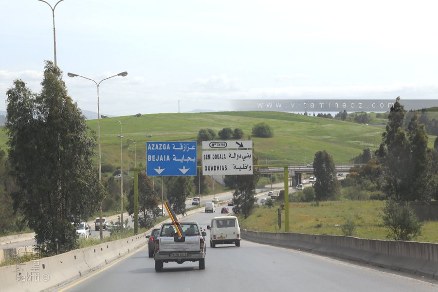 RN12 menant de Tizi Ouzou vers Azazga et Bejaia