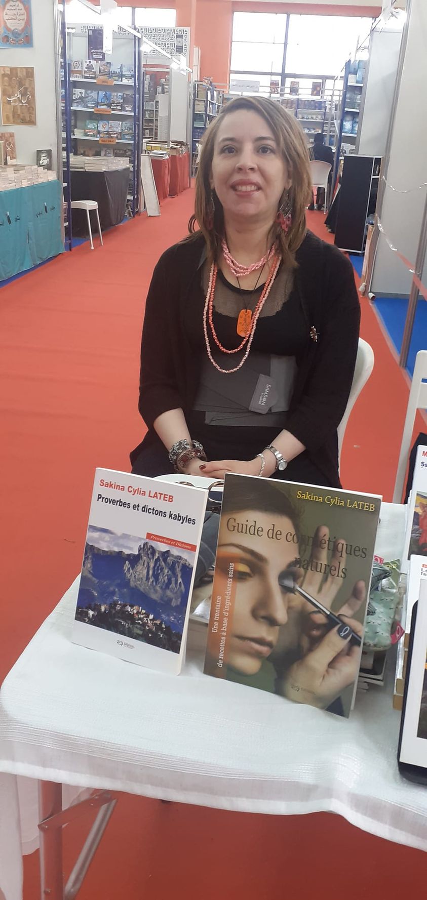 Cylia Lateb dédicace à SILA