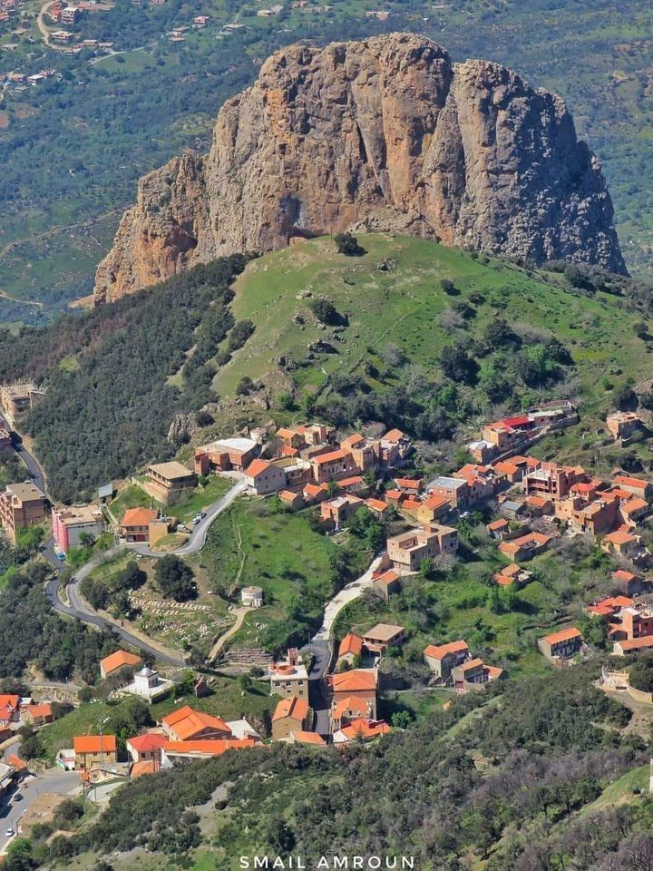 Ath Zikki, Aït Ziki ou Beni Zikki