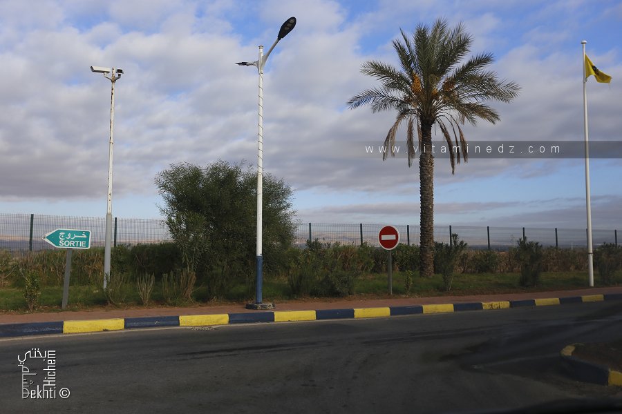 Station De Service DAHRA sur l'autorote Est Ouest