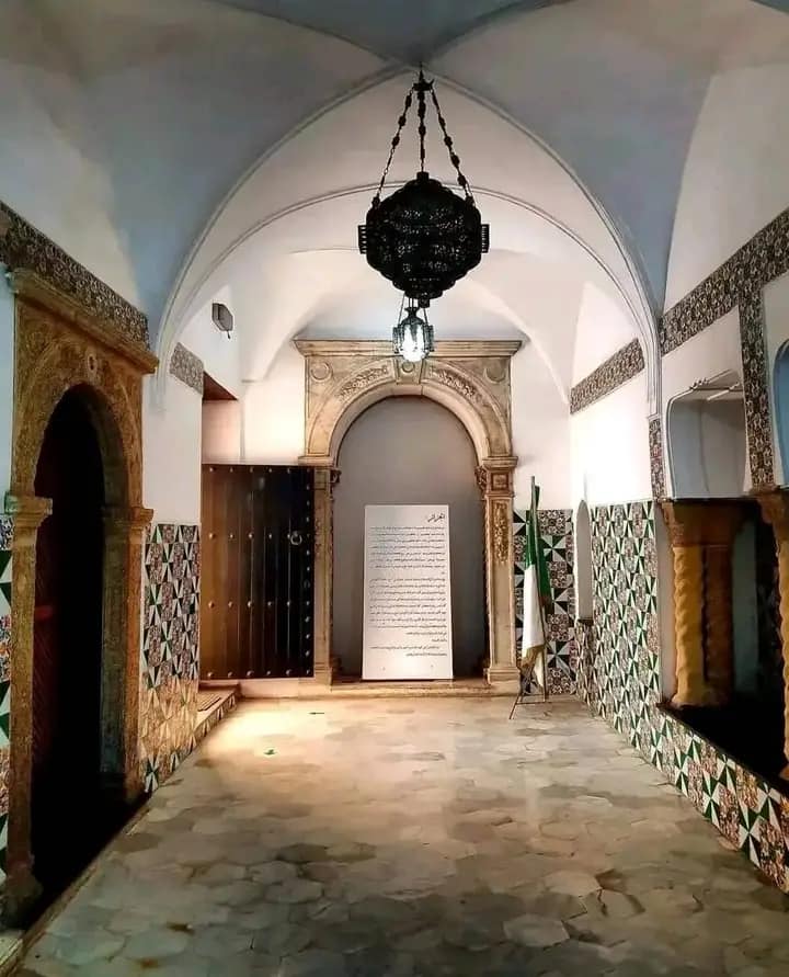 ⚜️ تفاصيل قصر الرياس ⚜️