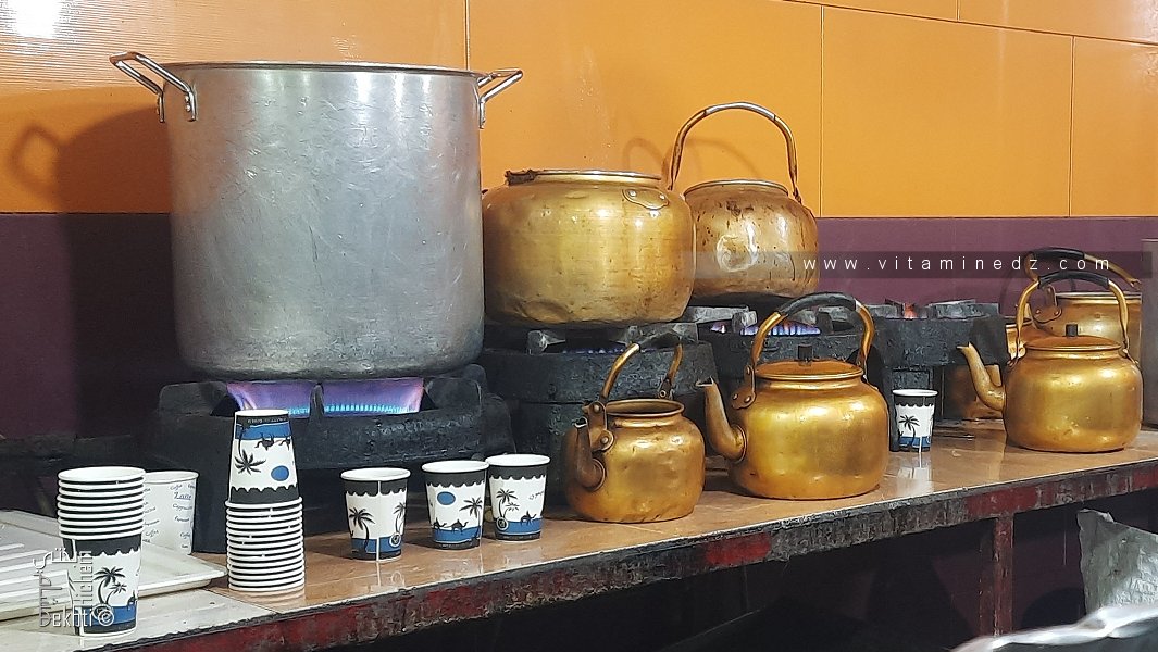 Préparation du thé de Timimoun