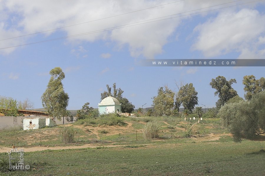 Marabout de Sidi Bouchta à l'entrée d'El Fehoul