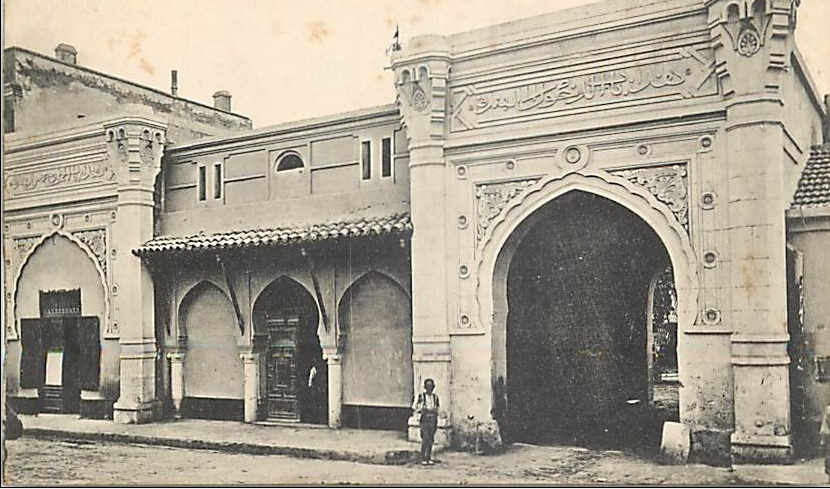PORTE DU CARAVANSERAIL- ORAN
