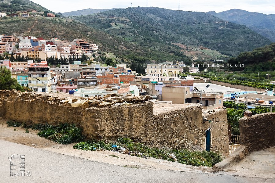 Honaïne : Ancienne maison en Pisé