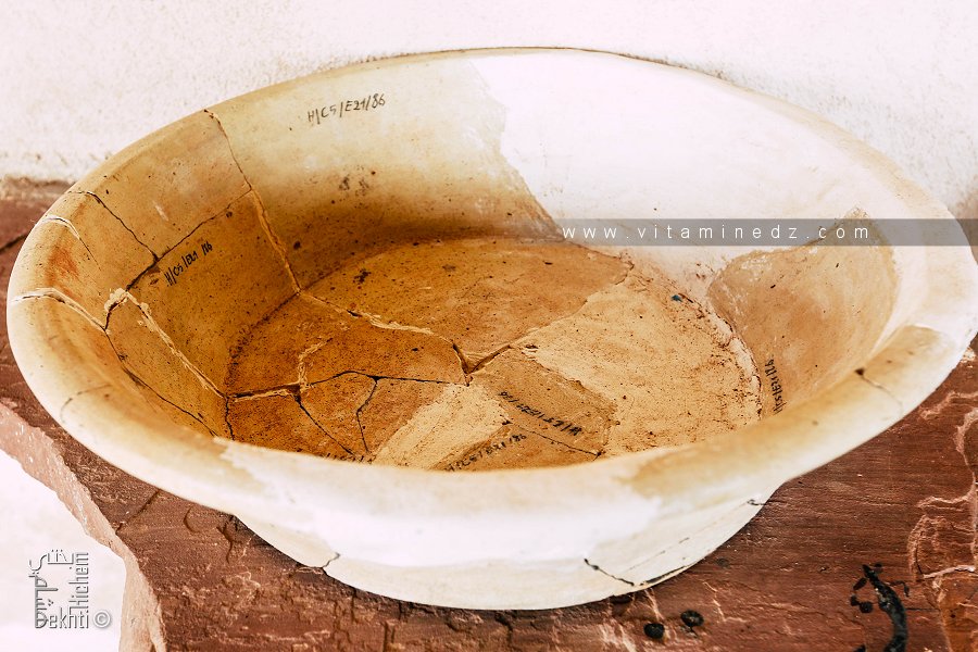 Musée de Honaïne : Vasque en terre cuite