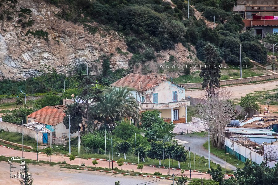 Maison coloniale à Honaïne