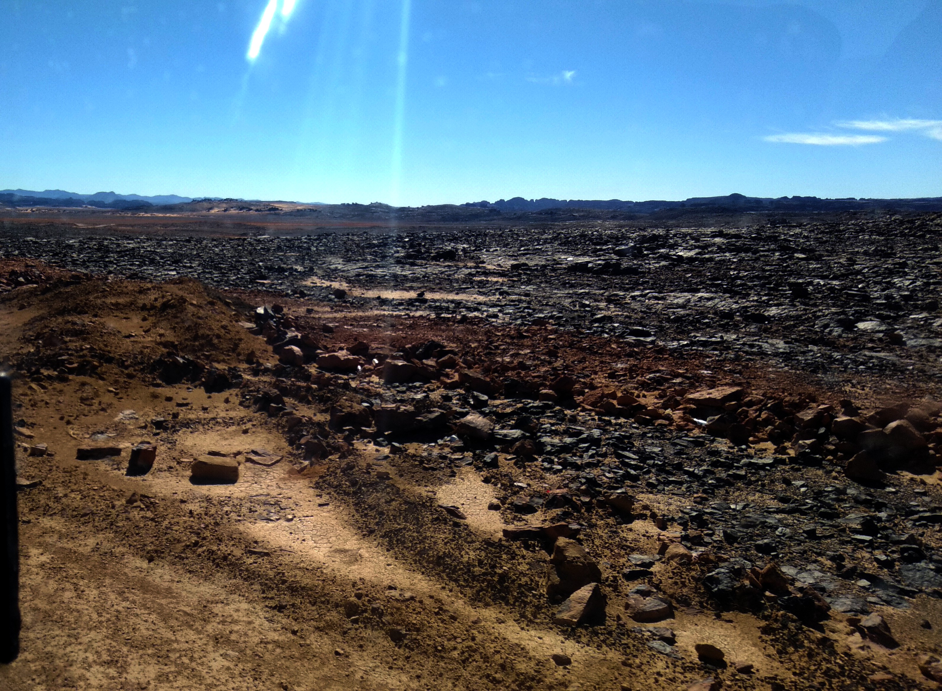 oued in tahaouit , djanet