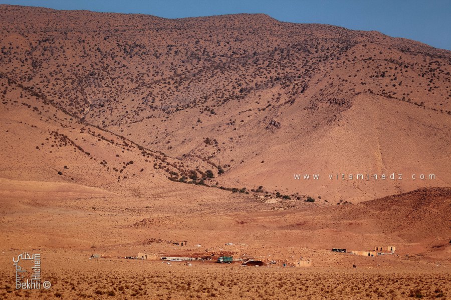 Bergers nomades sédentarisés au Djebel Aissa