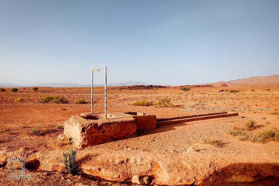 Abreuvoir pour bétail et puits d'eau au Parc National de Djebel Aissa