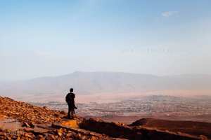 منظر بانورامي لمدينة عين الصفراء من حصن جبل عيسى.