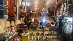 ALGER : Magasin de produits d'artisanat algériens