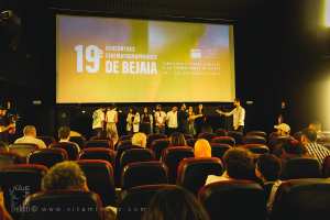 Un public captivé par une projection exceptionnelle