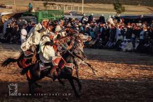تحية الفرسان للجمهور - وعدة تامسنا (بلدية الحساسنة، ولاية سعيدة) ماي 2015