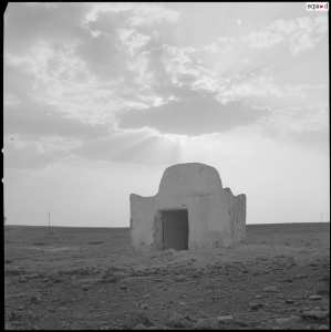 Un marabout près d'Aïn Skhouna