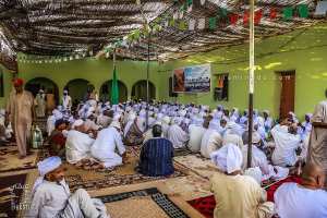 Rassemblement des fidèles pour la récitation du saint Coran à la zaouia Cheikhiya