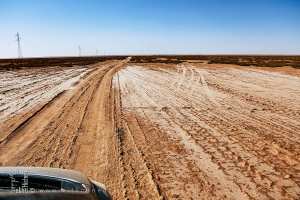 Des pistes sur le lac salé : Voyage au cœur d’une immensité cristallisée