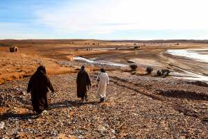 Une halte sur la colline avant de descendre vers l’Oued El Mouahdines