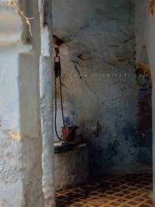 بئر في قلب منزل تقليدي تلمساني (درب السنسلة، مدينة تلمسان)