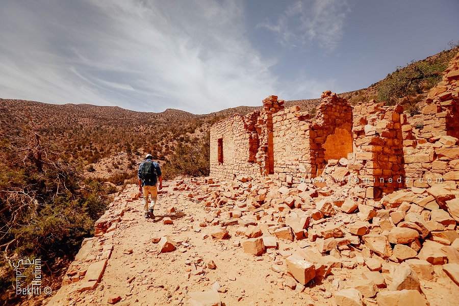 Hôpital d'un camp militaire français au Djebel Aissa