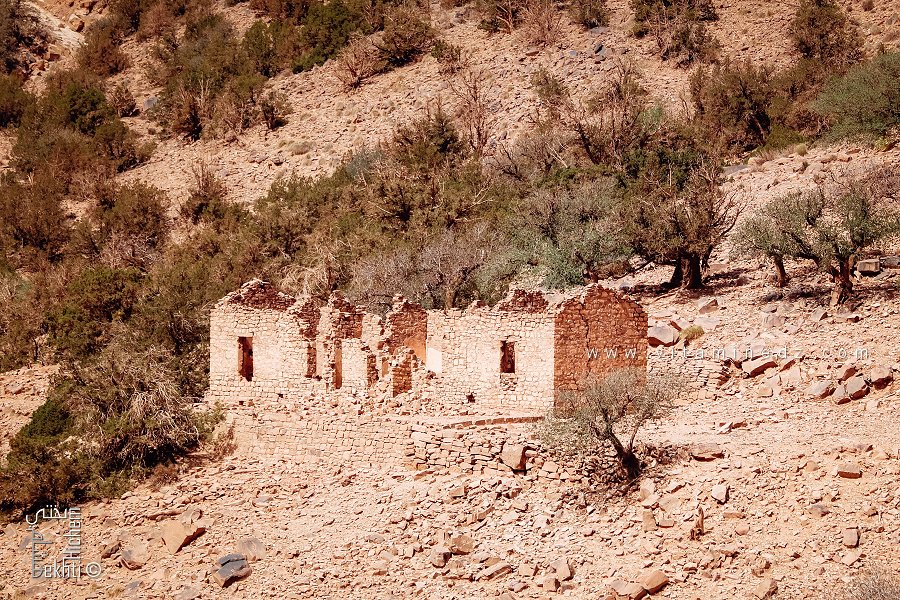 Non loin de Ain Aissa, cette construction en pierre taillée
