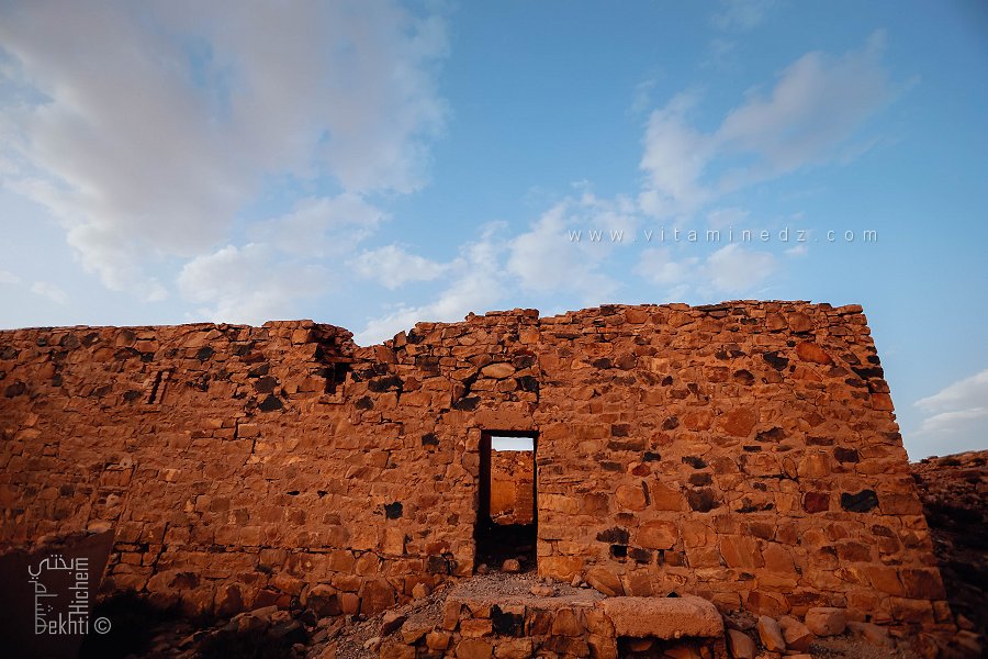 الحصن العسكري الفرنسي بجبل عيسى على ارتفاع 1500 متر (عين الصفراء، ولاية النعامة)