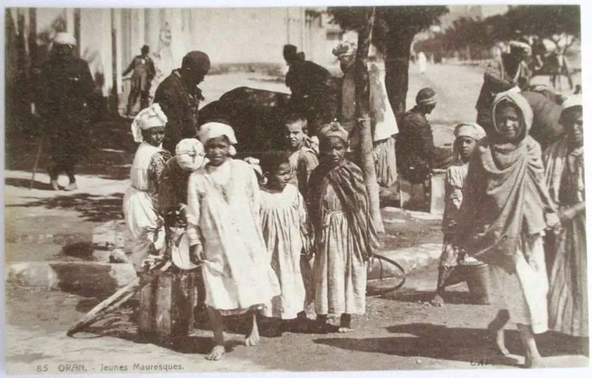 Sebbalet Tolba, la fontaine publique du quartier M’dina J’dida d'Oran, aujourd'hui disparue
